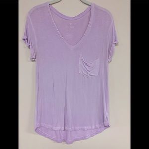 American Eagle Lavender Short Sleeve V-Neck XXS